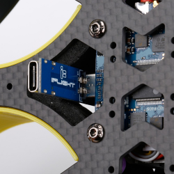 Adaptateur Micro USB coudé à 90° pour carte de vol de drone racer